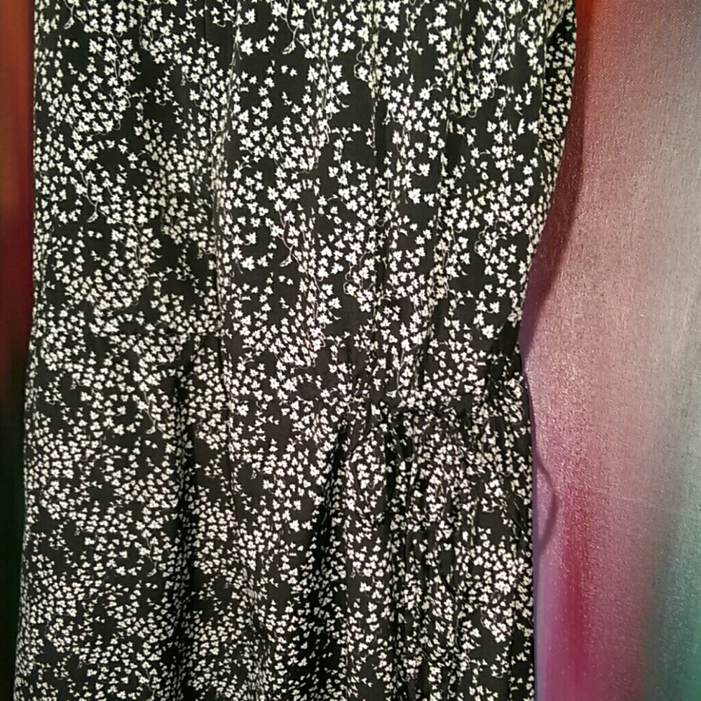 Aqua Dress - Picture 3 of 8